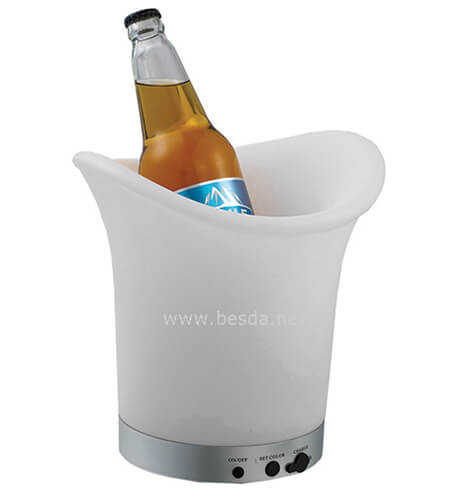 LED ice bucket with multi color changing